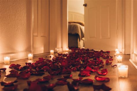 Romantic Bedroom Ideas With Rose Petals And Candles Bedroom Poster