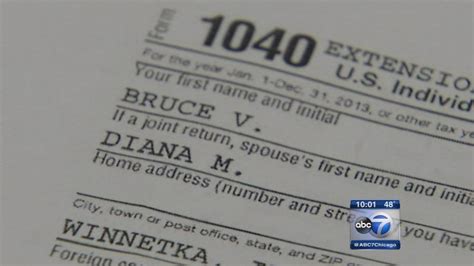 Republican Candidate For Governor Bruce Rauner Releases 2013 Tax Return