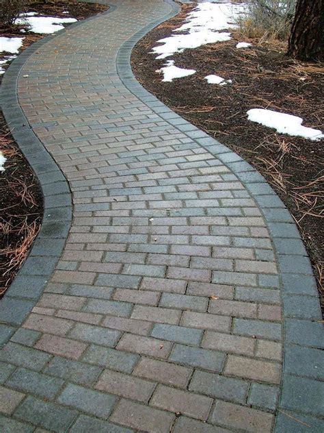 This Kind Of Cobblestone Walkway Is Genuinely A Noteworthy Design