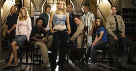Veronica Mars Cast Reunite For The First Table Read Of Series Revival