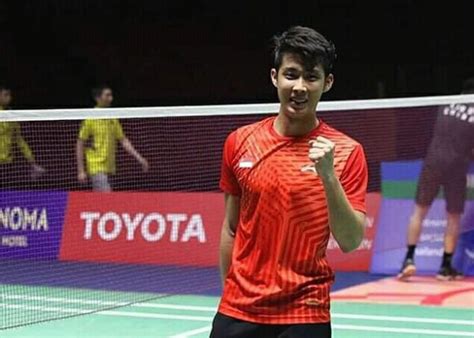 Badminton player loh kean yew got his olympic campaign off to a winning start when he beat ioc refugee olympic team's aram mahmoud on monday (jul 26). World No. 125 Loh Kean Yew stuns Olympic champ Lin Dan for ...