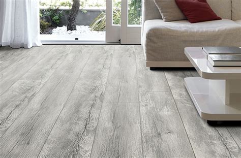 Light Grey Waterproof Laminate Flooring Kurungu Divalli