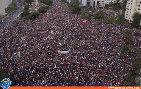 Alrededor De Un Millón De Chilenos Se Unieron En La Gran Marcha