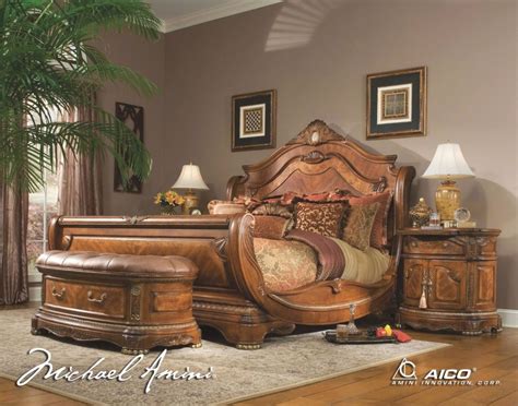 These sets are ideal for anyone who has a large master bedroom begging for a touch of comfort. Unique California King Bedroom Furniture Sets - Awesome Decors