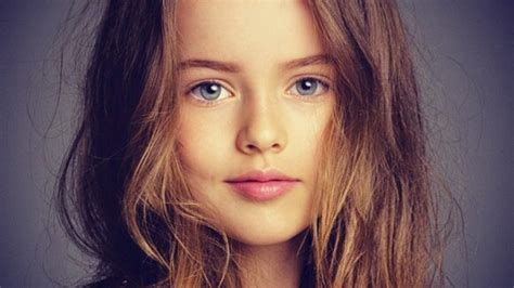 kristina pimenova é considerada a modelo mais jovem e mais linda do mundo purepeople