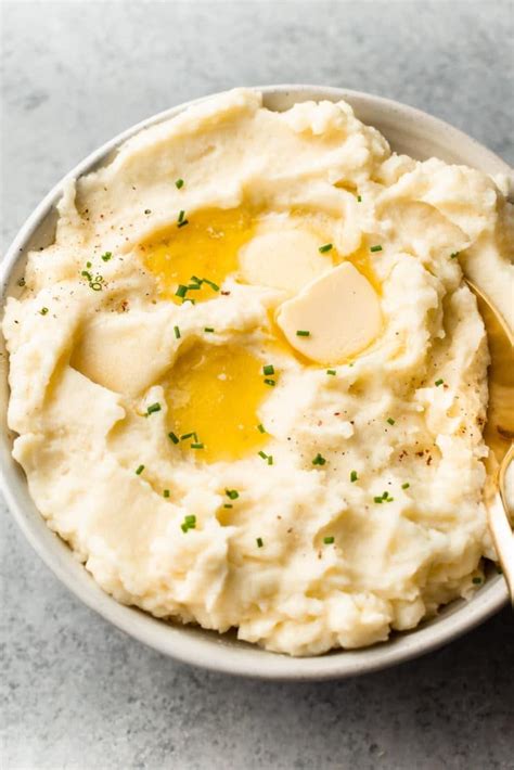 these homemade creamy garlic mashed potatoes are simple to make and incredibly… garlic mashed