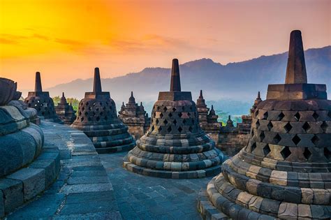 Fascinating Tales And Facts About Borobudur Temple Of Indonesia