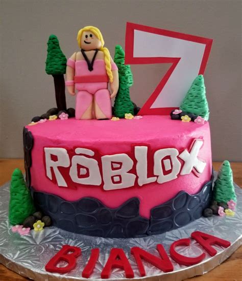 Explore hashtag robuxgiveaway instagram instagram web. Pasteles De Roblox Para Niñas Bonitos : Torta Roblox Cake ...