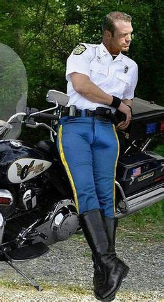 Police Vs Cops Ideas Men In Uniform Hot Cops Cops