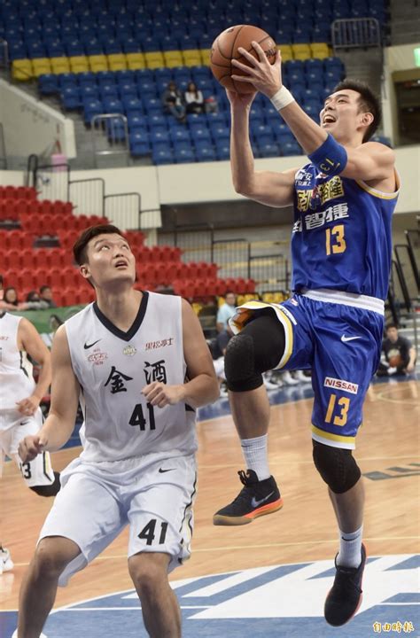潘冠翰 #11 is on facebook. SBL Live》林韋翰12助攻 助裕隆大勝金酒 - 自由體育