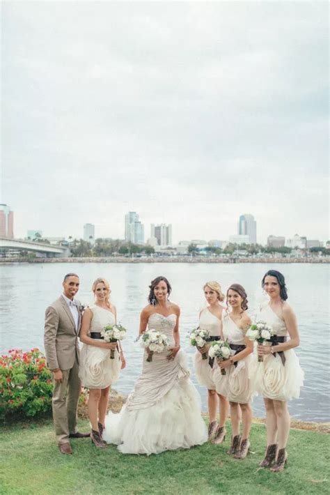 Mixed Gender Wedding Parties That Beautifully Bucked Tradition Huffpost Life Wedding