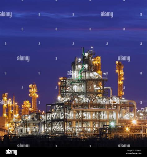 Bp Chemical Petrochemical Plant Night Hi Res Stock Photography And