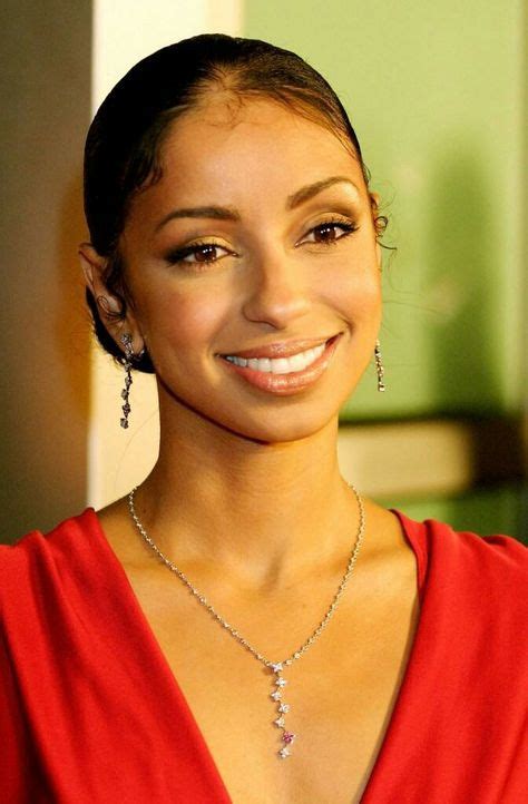 rnb singer mýa harrison professionally referred to as mýa she walks in beauty mya harrison