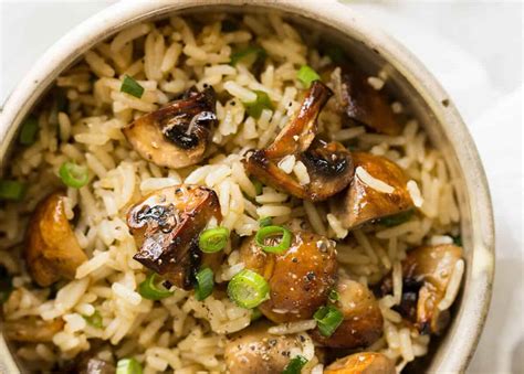 Bring the liquid to a simmer (steaming with small bubbles forming along the edges of the pot, but not quite boiling). Baked Mushroom Rice | RecipeTin Eats
