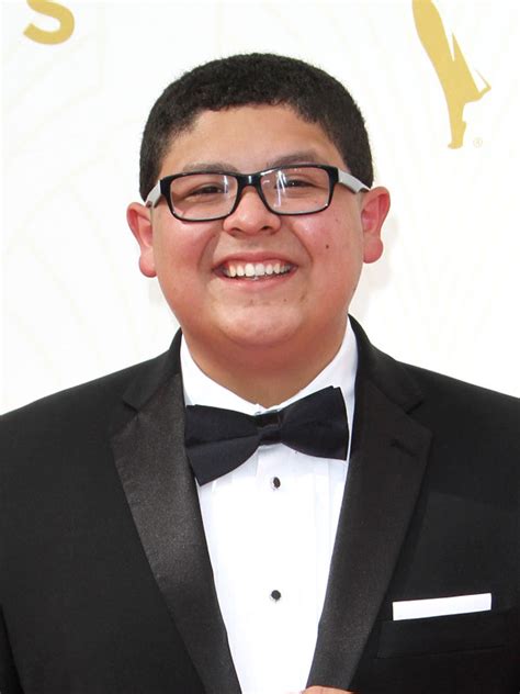 Maybe you would like to learn more about one of these? Rico Rodriguez - FILMSTARTS.de