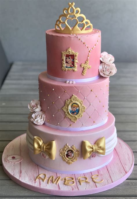 Gateau Disney Princesse Quest Ce Que Le Gâteau Danniversaire De La