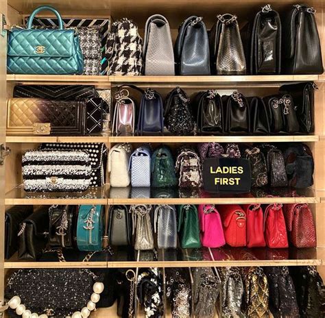 26 Best Ways To Store Handbags And Purses
