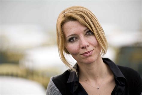 Distance Makes My Marriage Stronger Novelist Elif Shafak On Why Her