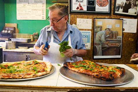How To Find And Order Great Pizza In New York Serious Eats
