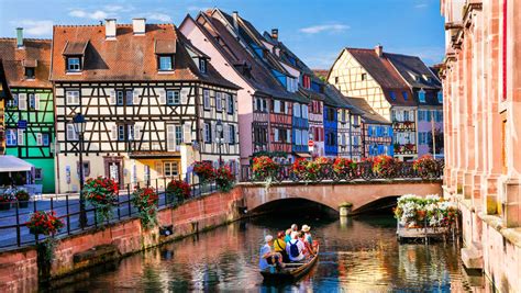 Why Travelers Are So Interested In The Town Of Colmar In France