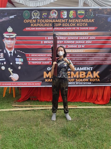 Putri Dwi Wulandari Atlet Bungo Juara I Kejuaraan Menembak Kapolres Solok Kota Cup 2022 Fakta