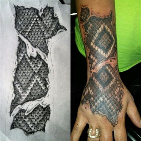 16 Snake Skin Tattoo Designs And Ideas Petpress In 2020 Under Skin