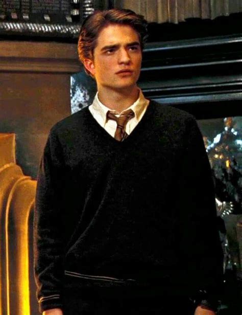 Batman star robert pattinson embraced his harry potter days in a recent interview, giving them credit for his career start. º§§ Robert Pattinson