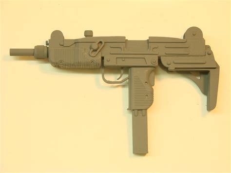 Uzi 1 By Oliverbrig On Deviantart