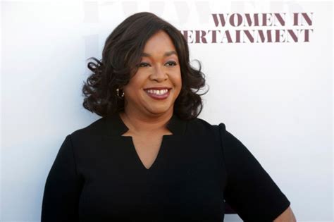 shonda rhimes takes over thursdays on abc with the return of ‘grey s anatomy ‘scandal ‘how