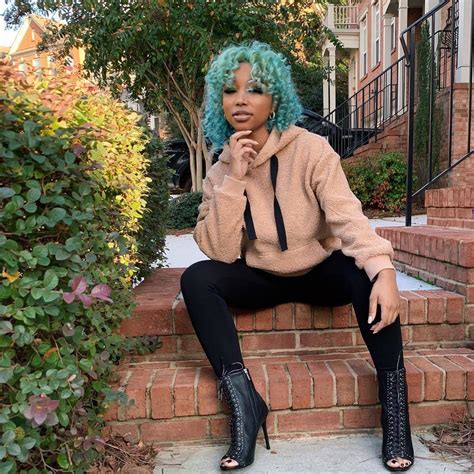 Zonnique Pullins Gushes Over Her BFF For Her Birthday Check Out The