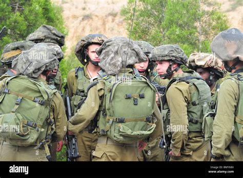 Israeli Army Infantry High Resolution Stock Photography And Images Alamy
