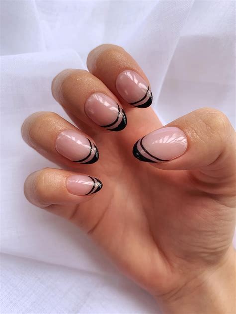 Black French Tip Nails Short Nails Coffin Nail Gel Designs Trends