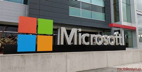 Microsoft Slashes 3000 Jobs As Company Shifts Focus To Cloud Services