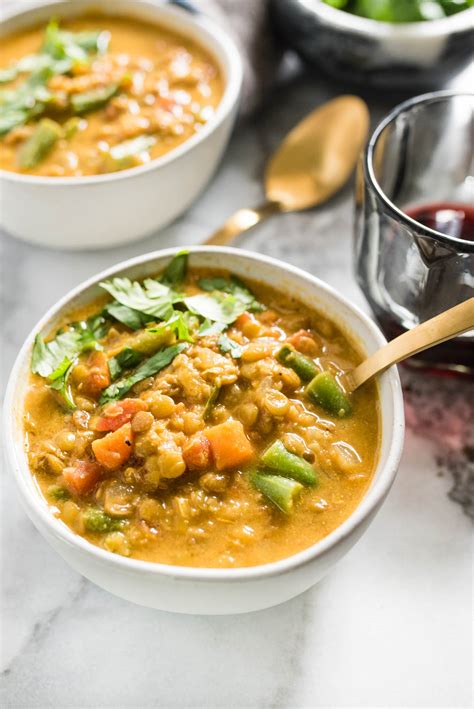 The Easiest Vegan Curry Lentil Soup