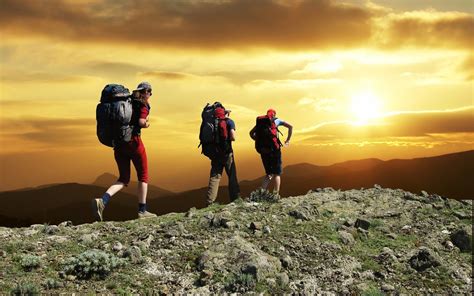 Sports Hiking Hd Wallpaper