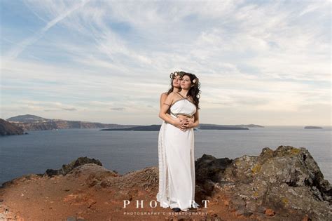 Pin En Santorini Sunset Lesbian Wedding Engagement