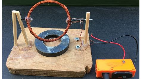 How To Make A Simple Motor With Magnets