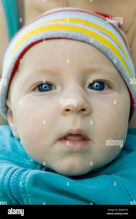 Baby Cheeky Face Hi Res Stock Photography And Images Alamy
