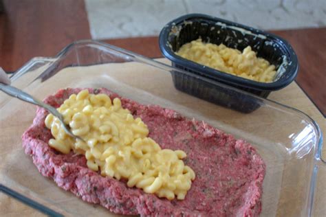 Meat lover's mac and cheese is an easy weeknight dinner the whole family will love. Mac n Cheese Stuffed Meatloaf - Recipes Inspired by Mom