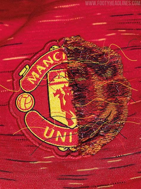 The manchester united logo has been changed many times and the original logo has nothing to do with the nowadays version. Adidas Manchester United 20-21 Heimtrikot inspiriert von ...