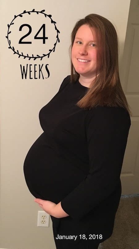 24wks pregnant twiniversity