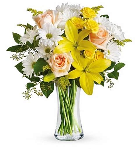Shop our favorite wedding anniversary gifts by year. 50th Wedding Anniversary Flowers