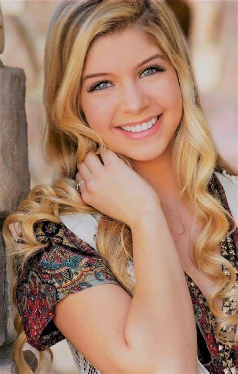 Allie Deberry Measurements Shoe Bio Height Weight And More The Tiger News