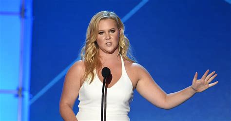 amy schumer shuts down a sexist tweet and here s why it s important