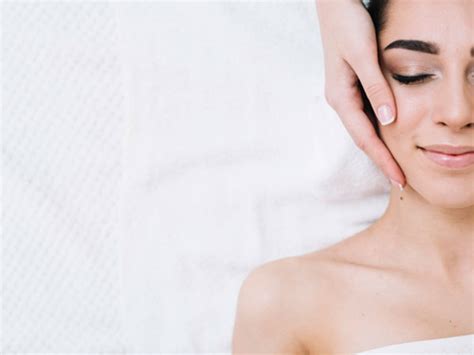 Simple Facial Massage Routine For Glowing Skin