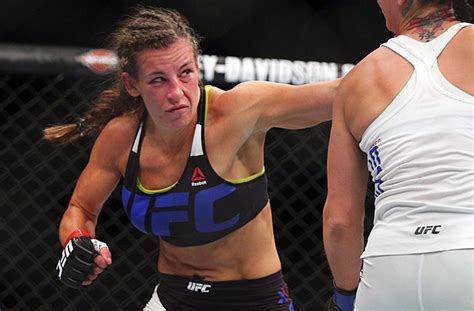 After Earlier Wardrobe Malfunction Miesha Tate Doubled Up On Reebok