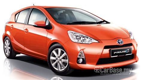 Where excitement fuels our journey. Toyota Prius c Mk1 (2014) Exterior Image #14081 in ...