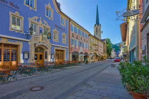 Its location is unique, nestled in a valley surrounded by magnificent. Garmisch-Partenkirchen: A Destination Not to Be Missed | TravelSquire