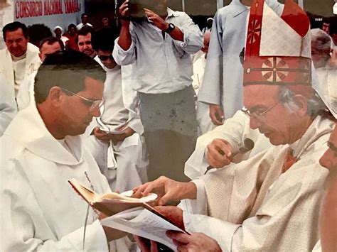 Bispo Completa Anos De Sacerd Cio Nesta Segunda Feira Diocese