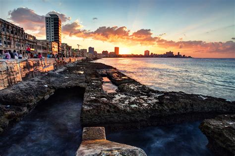 Havana Sunset Hdr Of The Sunset In Havana Cuba Frasse21 Flickr